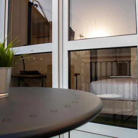 Alda Orzan 2* A Coruña