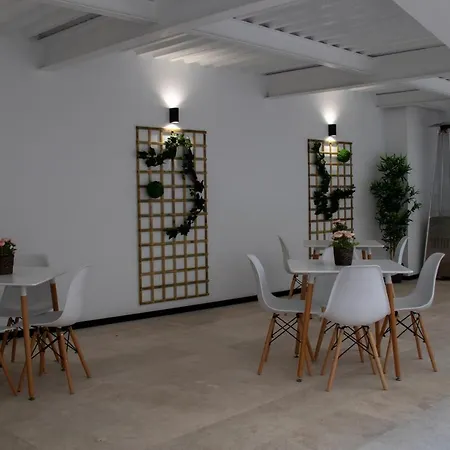 Alda Orzan א-קורוניה