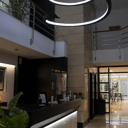 מלון Alda Orzan 2*