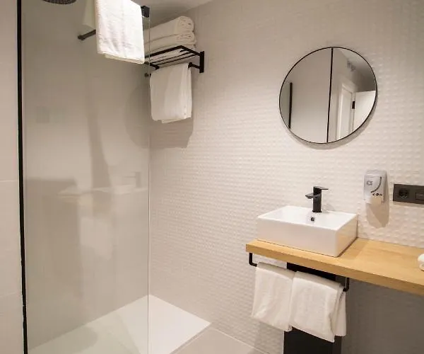 Alda Orzan ホテル ア・コルーニャ