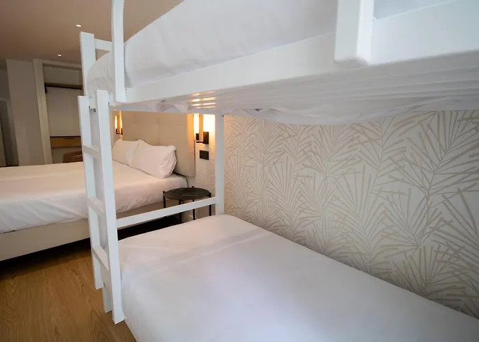 Alda Orzan 2* A Coruña